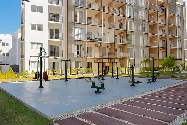 Modern 1BR with Pool and BBQ | Near Downtown