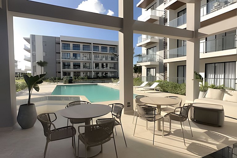 Apartment in Vistacana with Beach and Gym