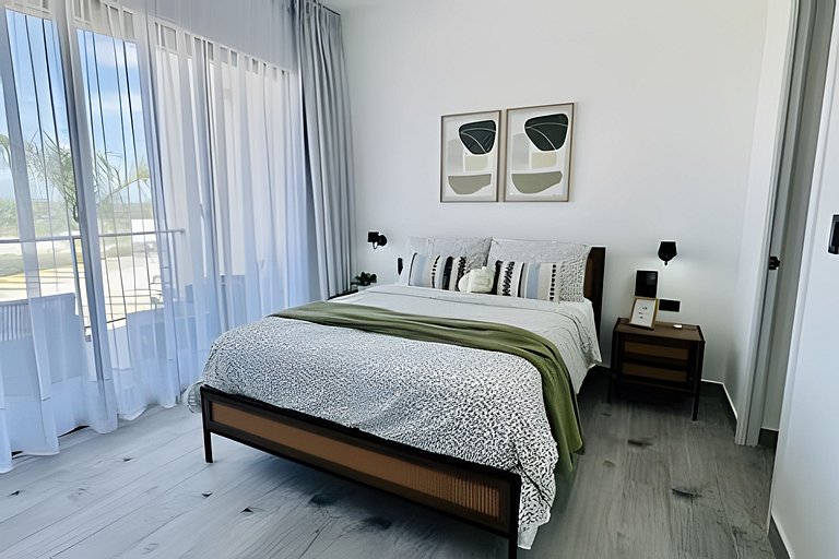 Apartment in Vistacana with Beach and Gym