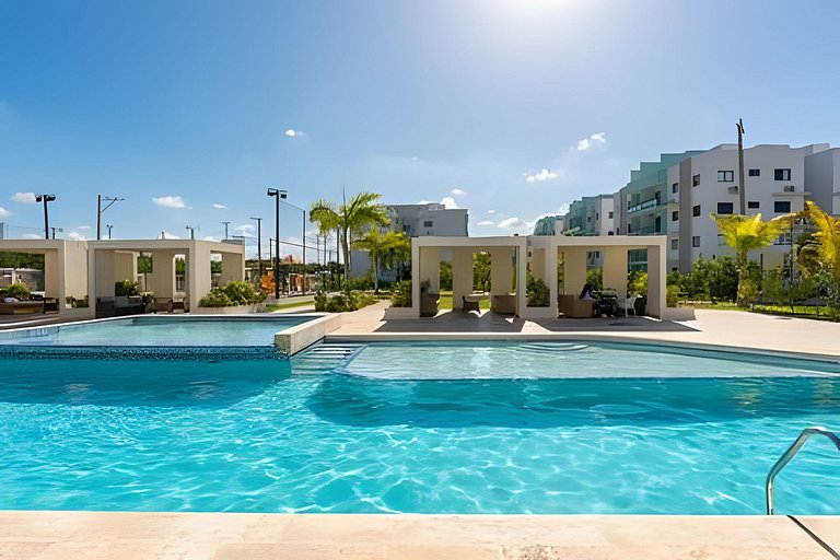 Moderno y Equipado | Piscina + Cerca de Coco Bongo