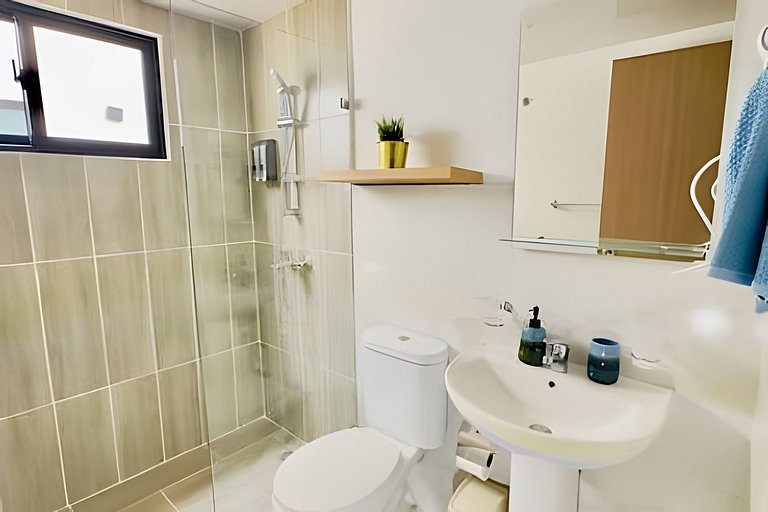 Moderno y Equipado | Piscina + Cerca de Coco Bongo