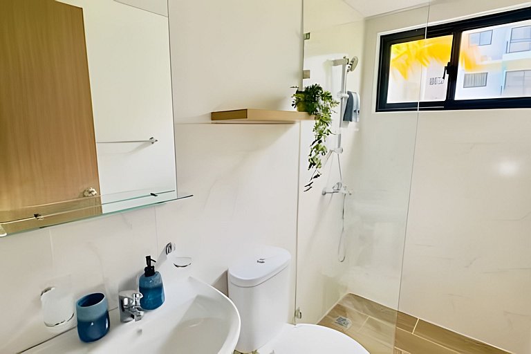 Modern and Equipped | Pool + Near Coco Bongo