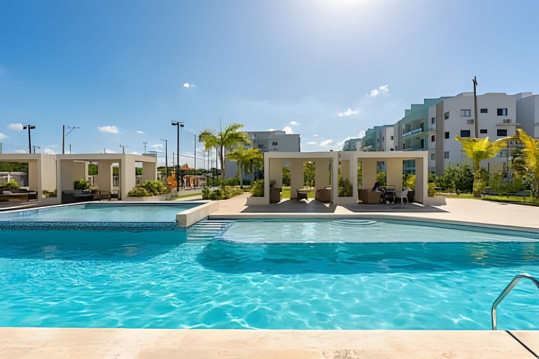 Escapada en Punta Cana con Piscinas, Jacuzzi & BBQ