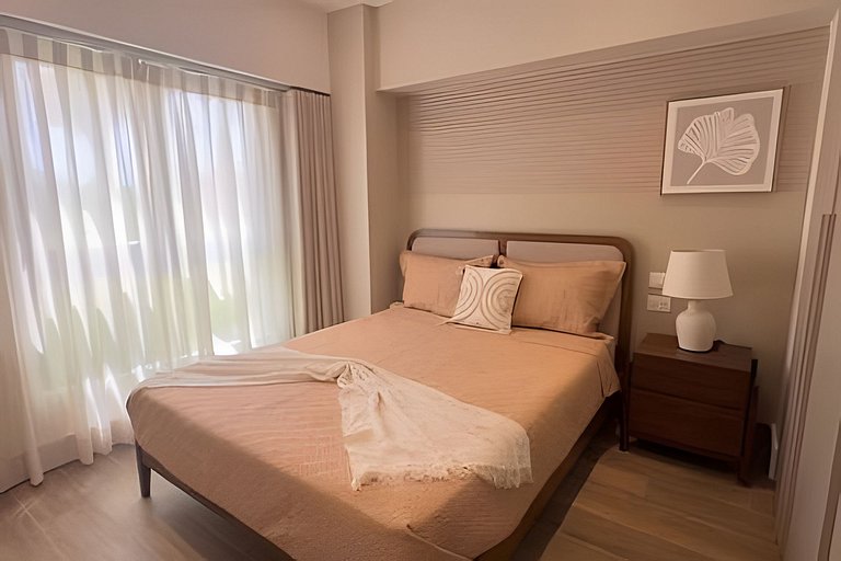 Greenwood Luxury 2BR | Pool View & Private Terrace