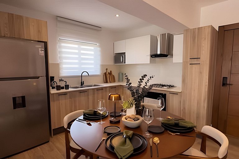 Greenwood Luxury 2BR | Pool View & Private Terrace
