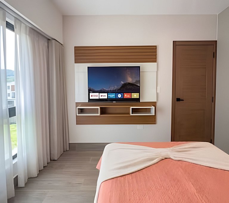 Greenwood Luxury 2BR | Pool View & Private Terrace