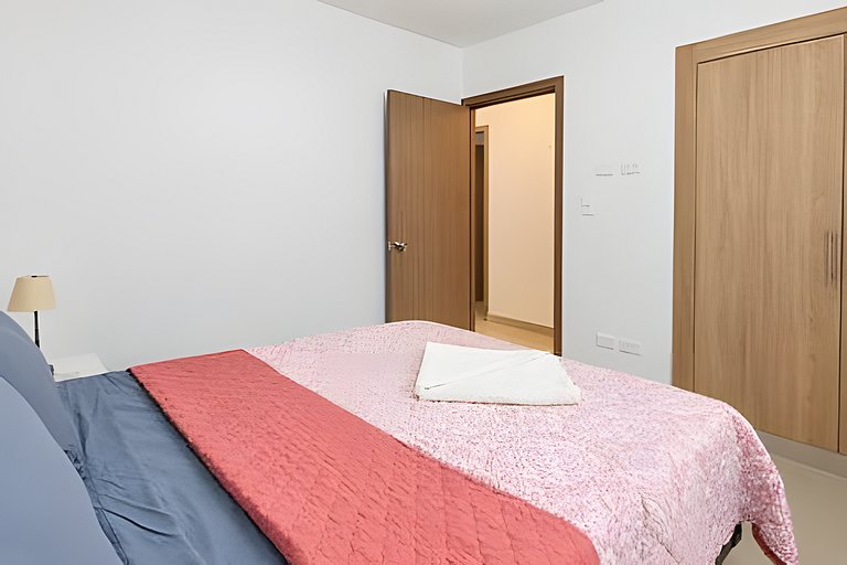 2BR en Punta Cana | 3 Piscinas, Gym y Parque